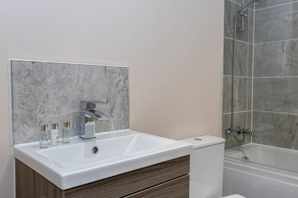 Apartamento Modern & Bright 1 Bedroom Salford *